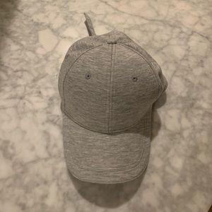 Athleta heather grey hat NWOT